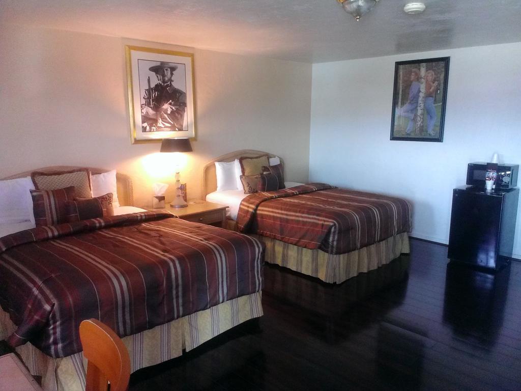 El Trovatore Motel Кингман Стая снимка