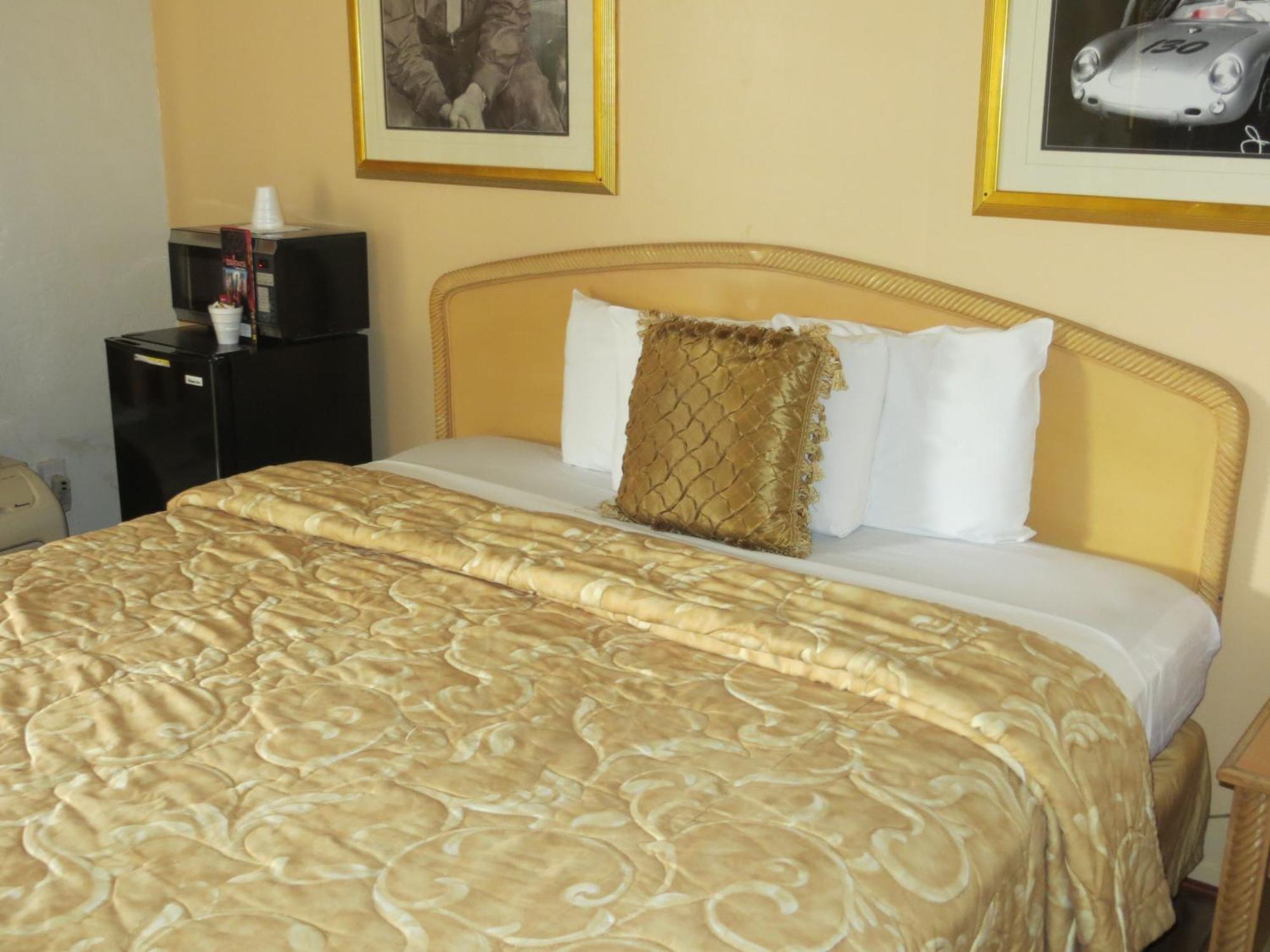 El Trovatore Motel Кингман Екстериор снимка