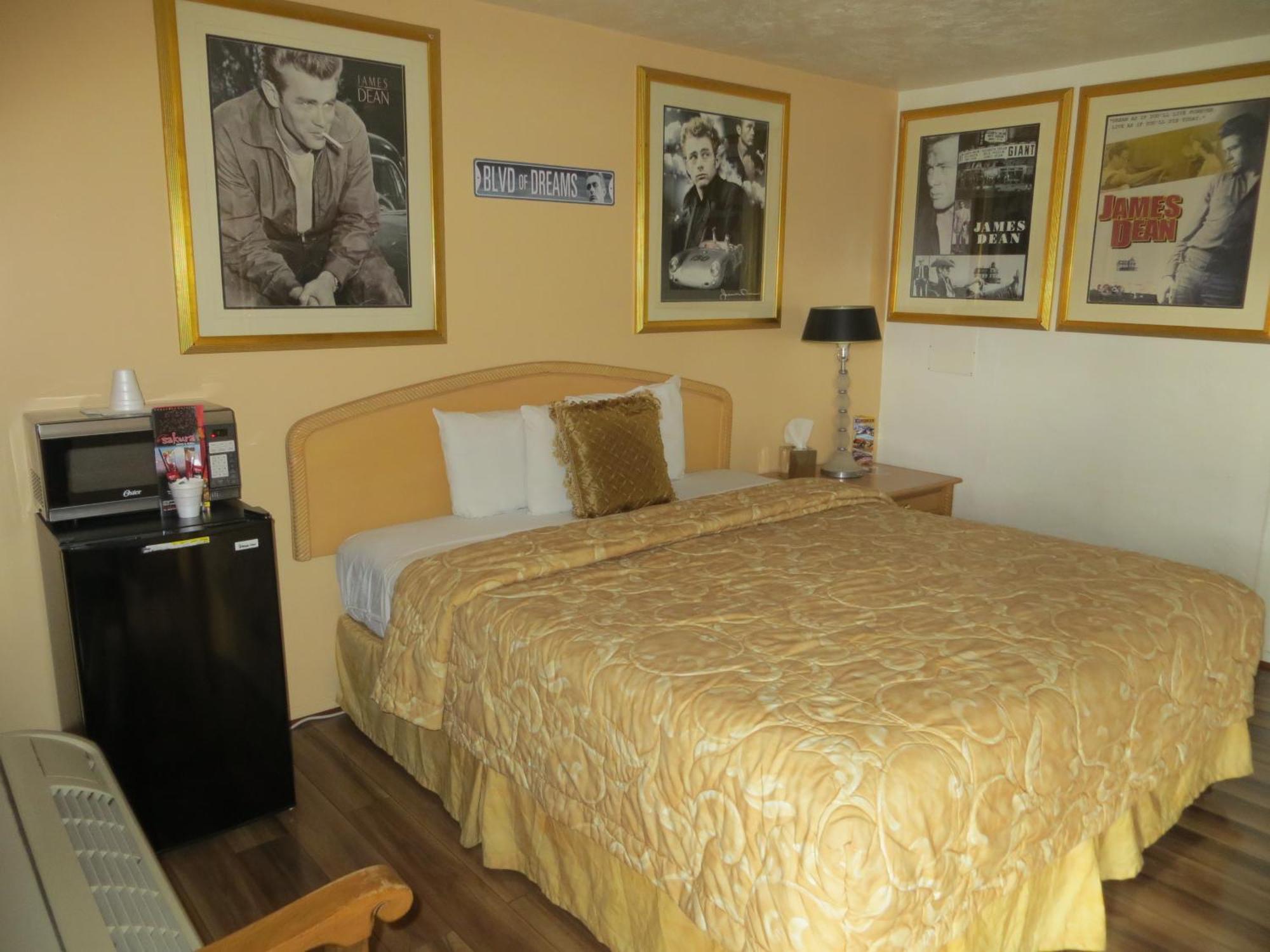 El Trovatore Motel Кингман Екстериор снимка