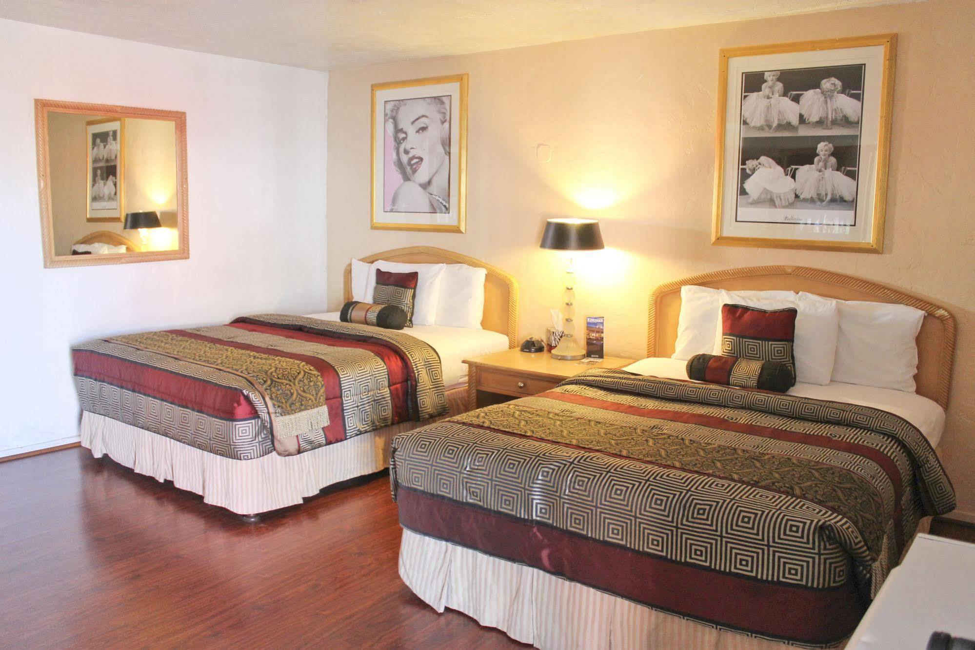 El Trovatore Motel Кингман Екстериор снимка