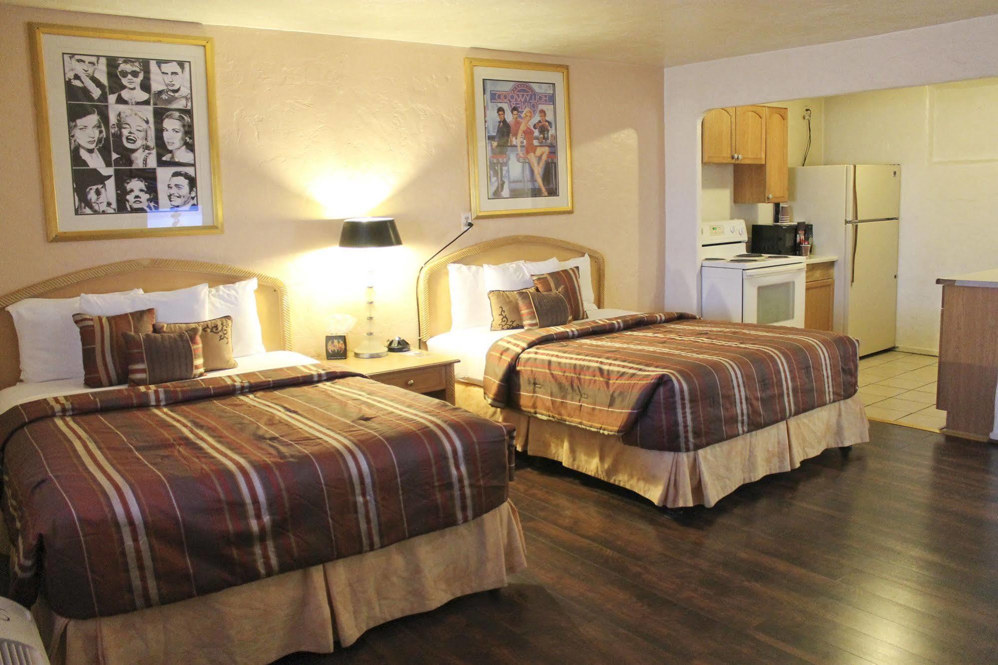 El Trovatore Motel Кингман Екстериор снимка